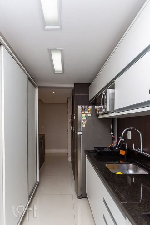 Image 11 - 273907
